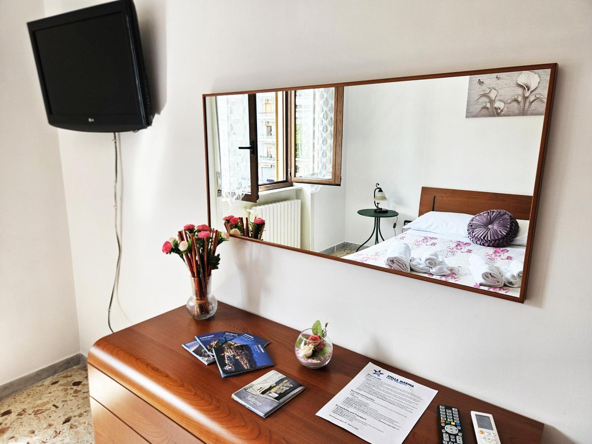 Stella Marina Apartment ซาแลร์โน ภายนอก รูปภาพ