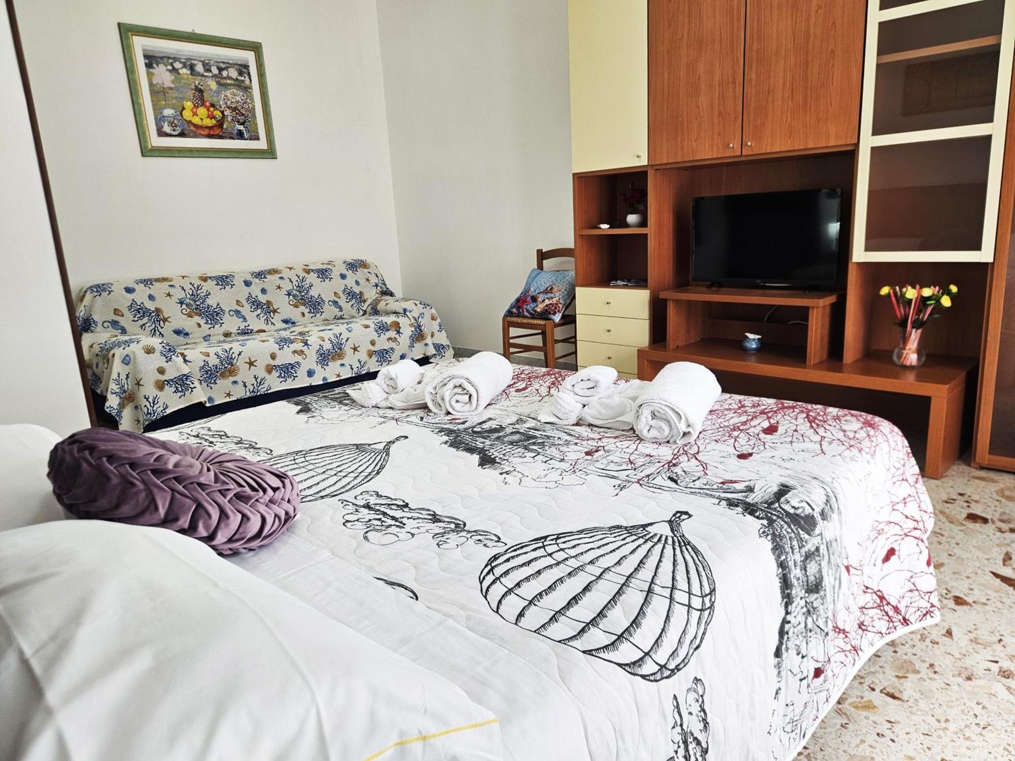 Stella Marina Apartment ซาแลร์โน ภายนอก รูปภาพ